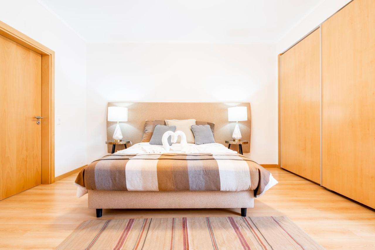 Apartamento Oceanfront: Luxury Spectacular Sea Views And Pool Olhão Exterior foto